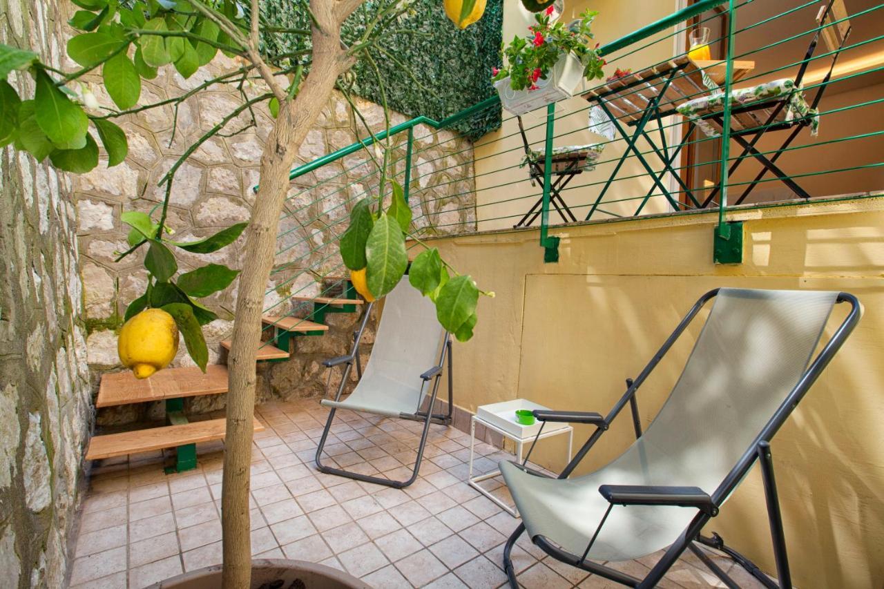 Millie'S Place Соренто Екстериор снимка